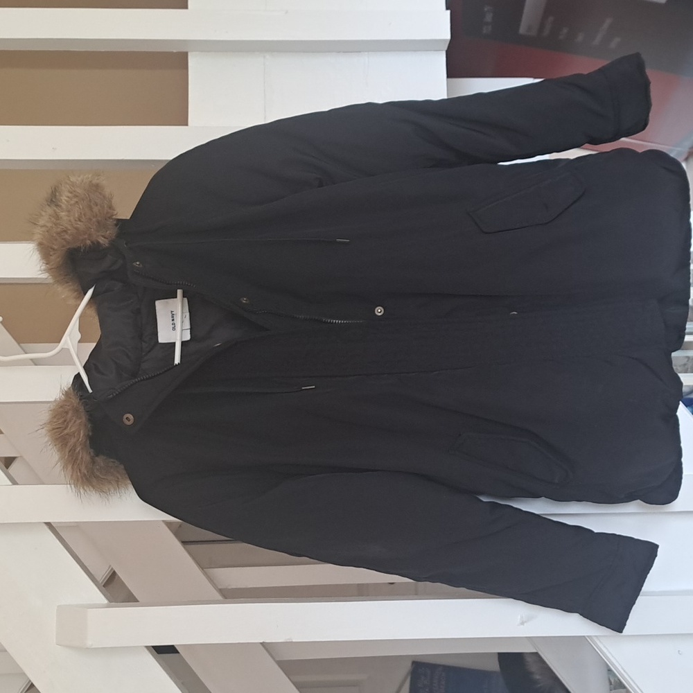 Old Navy Women Black Winter Jacket with faux Fur hood sz S EUC with pockets